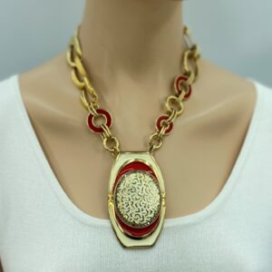 Red Your Text vintage necklace
