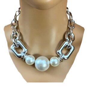 Bold & Beautiful Necklace (silver)